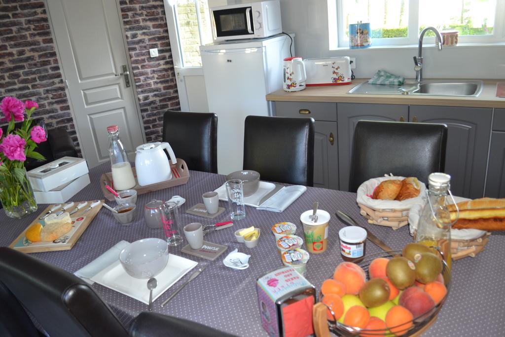 Ferme "Les Flaquettes" Bed & Breakfast Guines Bagian luar foto